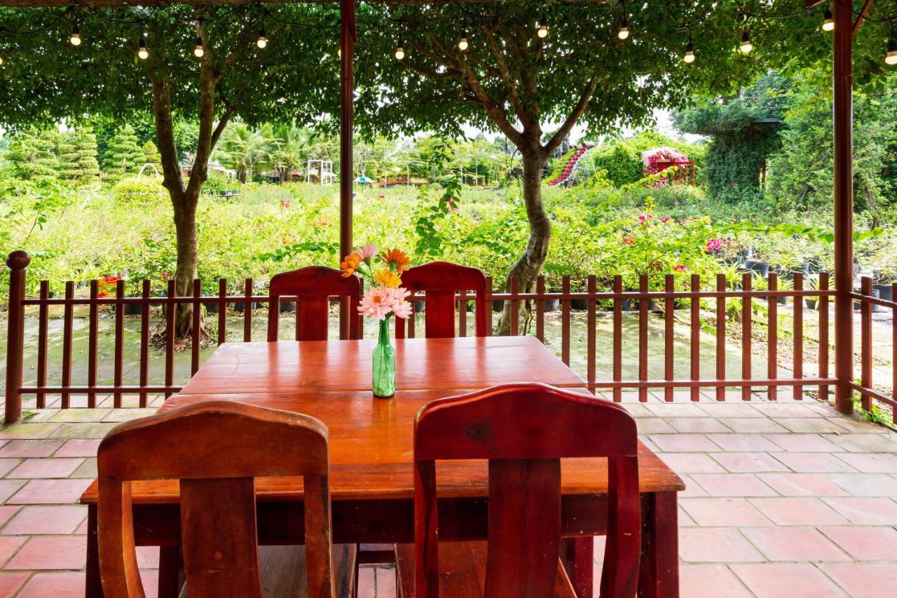 Sadec Farmstay - Khu Du LịCh Hoa KiẻNg Sa DéC Ap Khanh Nghia Dış mekan fotoğraf