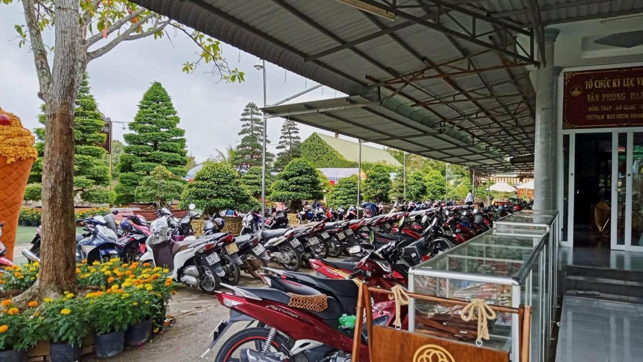 Sadec Farmstay - Khu Du LịCh Hoa KiẻNg Sa DéC Ap Khanh Nghia Dış mekan fotoğraf
